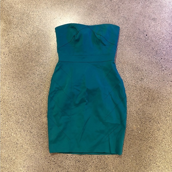 Vera Wang Lavender Label Dresses & Skirts - Lavender Label Vera Wang Dress